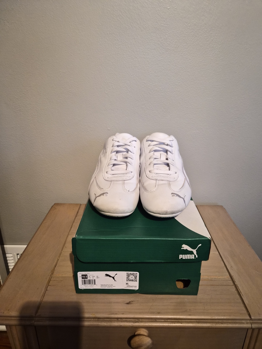 Puma Speedcat Size 10.5 White Low-Top Sneakers